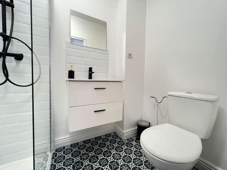 L Europe Apartment มงเตลิมาร์ ภายนอก รูปภาพ