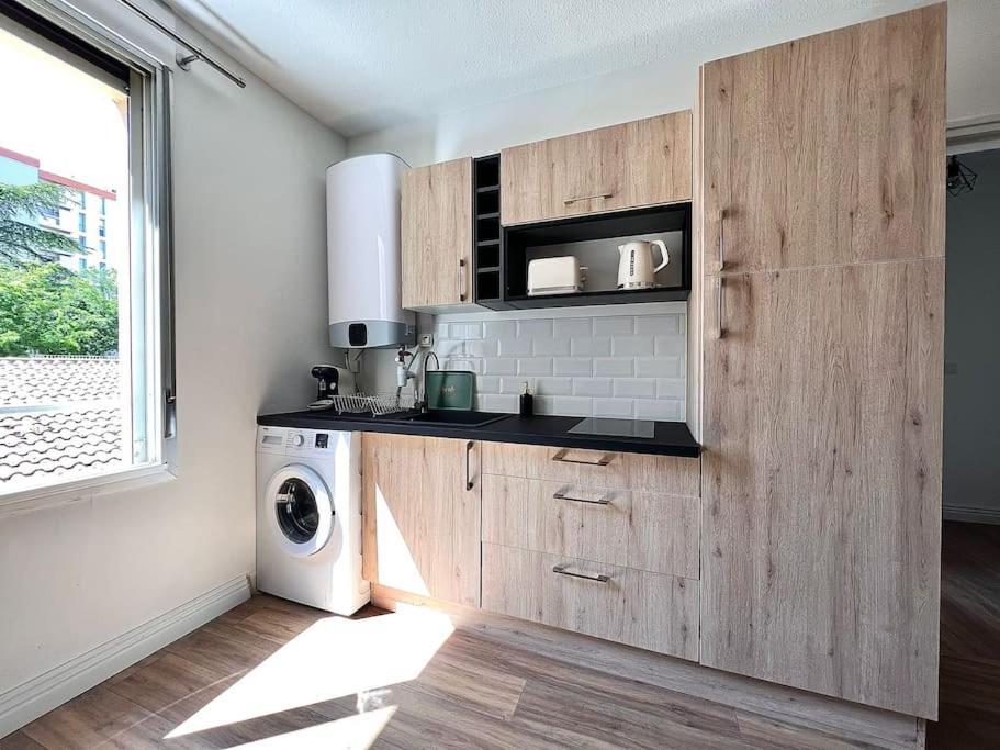 L Europe Apartment มงเตลิมาร์ ภายนอก รูปภาพ